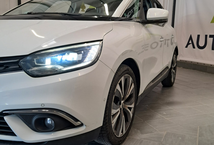 Renault Scénic IV  1.2 TCe 130 INTENS  - TOIT PANO HUD - SUIVI ENTRETIEN -
