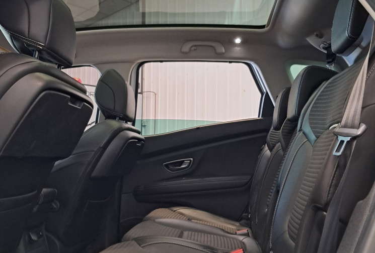 Renault Scénic IV  1.2 TCe 130 INTENS  - TOIT PANO HUD - SUIVI ENTRETIEN -