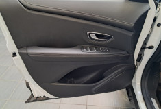 Renault Scénic IV  1.2 TCe 130 INTENS  - TOIT PANO HUD - SUIVI ENTRETIEN -