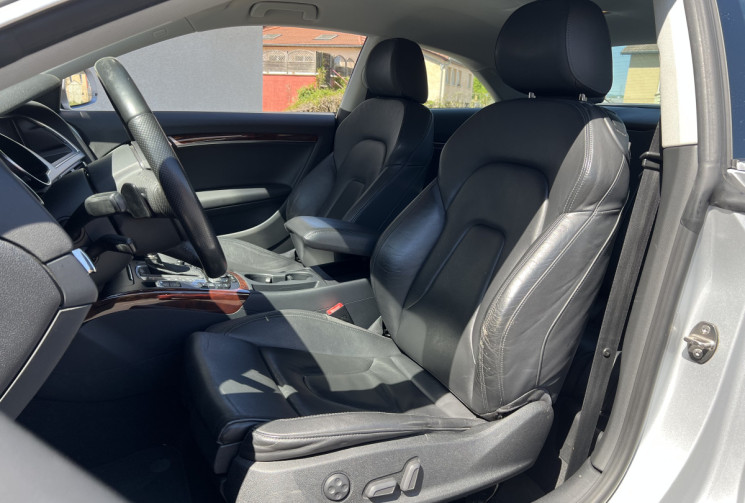 Audi A5 Quattro 3.2 FSi V6 24V 265cv Tiptronic Boîte auto