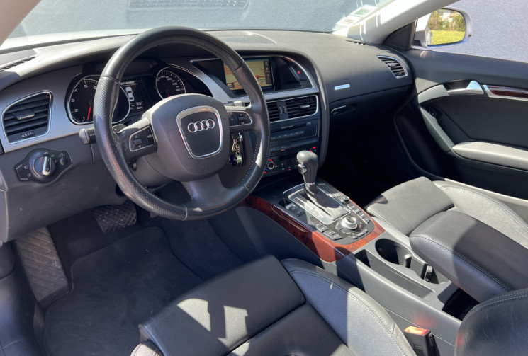 Audi A5 Quattro 3.2 FSi V6 24V 265cv Tiptronic Boîte auto