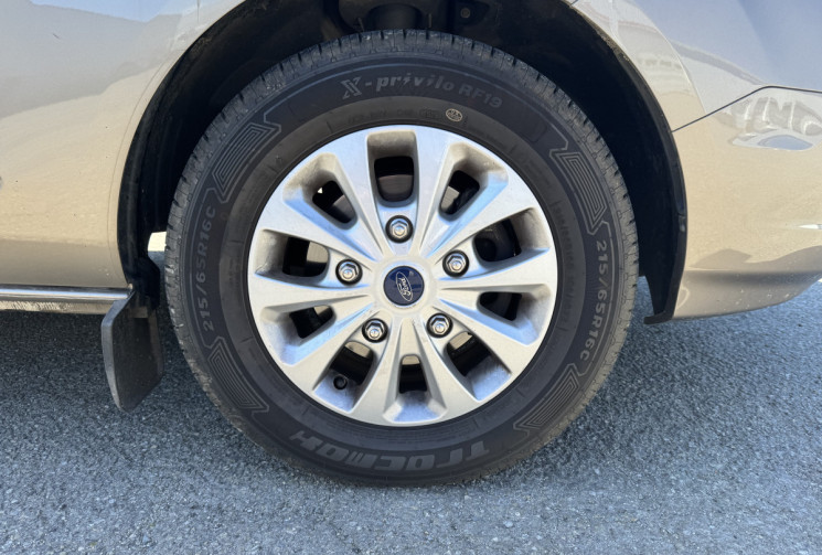 Ford TRANSIT CUSTOM KOMBI I 130 cv 2.0 EcoBlue KOSMO URBAN LAIKA - VAN AMENAGE