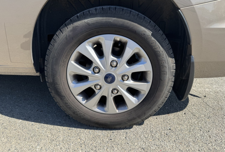 Ford TRANSIT CUSTOM KOMBI I 130 cv 2.0 EcoBlue KOSMO URBAN LAIKA - VAN AMENAGE