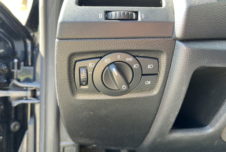 BMW Série 1 E81 118d 2.0 d 143cv