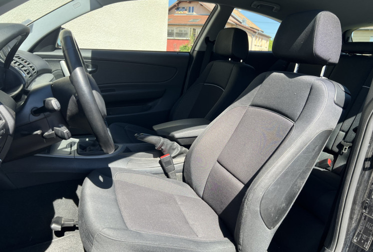 BMW Série 1 E81 118d 2.0 d 143cv