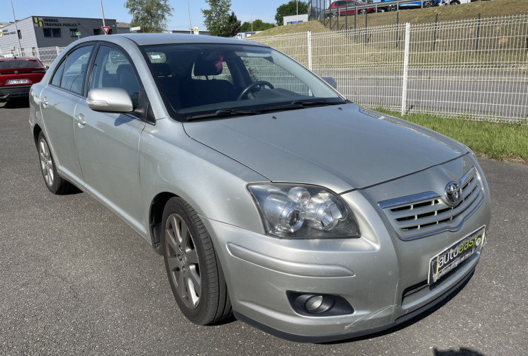 Toyota AVENSIS 2.2 D4-D 150 CV TECHNO