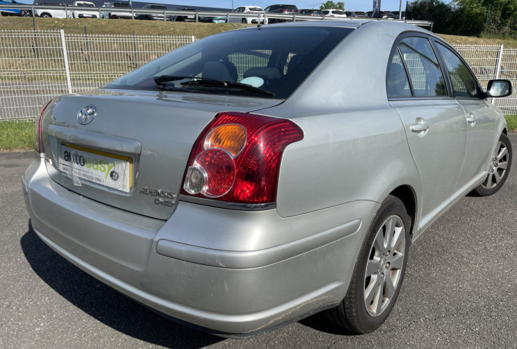 Toyota AVENSIS 2.2 D4-D 150 CV TECHNO