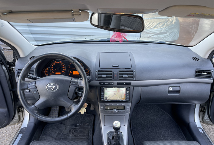 Toyota AVENSIS 2.2 D4-D 150 CV TECHNO