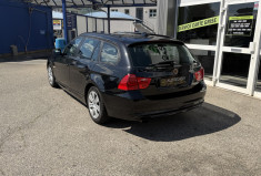 BMW SERIE 3 TOURING 318i 143 Confort - Suivi BMW complet
