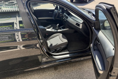 BMW SERIE 3 TOURING 318i 143 Confort - Suivi BMW complet