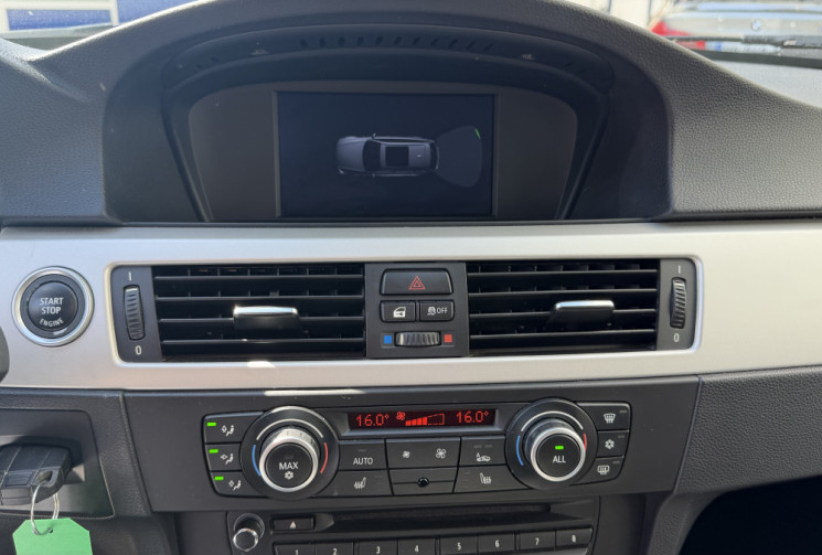 BMW SERIE 3 TOURING 318i 143 Confort - Suivi BMW complet