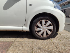 Toyota Aygo 5 Portes 1.0 VVTi 12V 68 cv / Dynamic / Clim et Bluetooth