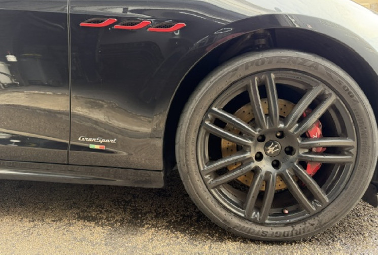 Maserati GHIBLI 3.0 D 24V 274 cv Boîte auto / VENTE A PRO UNIQUEMENT / Origine France  3eme main 