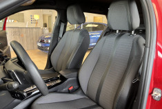 Peugeot 2008 1.5 BLUEHDI EAT8 130 ALLURE