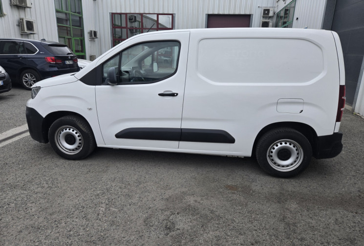 Peugeot Partner L1 1.6 BlueHDi 8V FAP 100 cv * CARPLAY * RADAR* TVA RECUPERABLE *