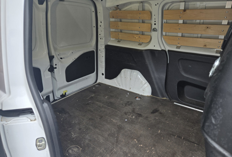 Peugeot Partner L1 1.6 BlueHDi 8V FAP 100 cv * CARPLAY * RADAR* TVA RECUPERABLE *