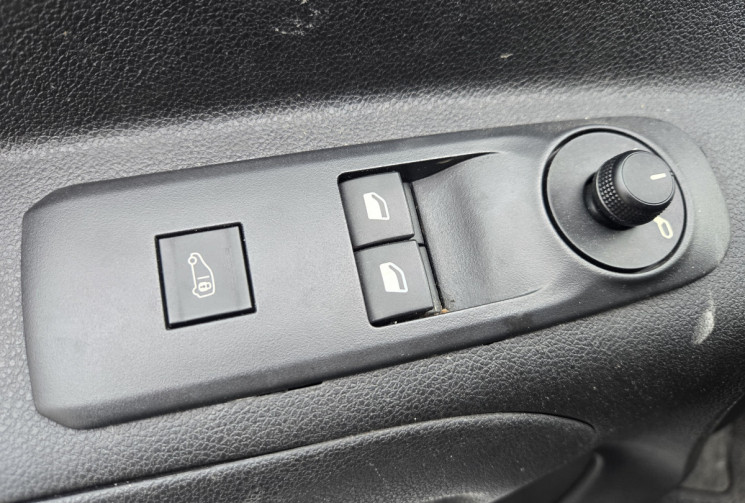 Peugeot Partner L1 1.6 BlueHDi 8V FAP 100 cv * CARPLAY * RADAR* TVA RECUPERABLE *