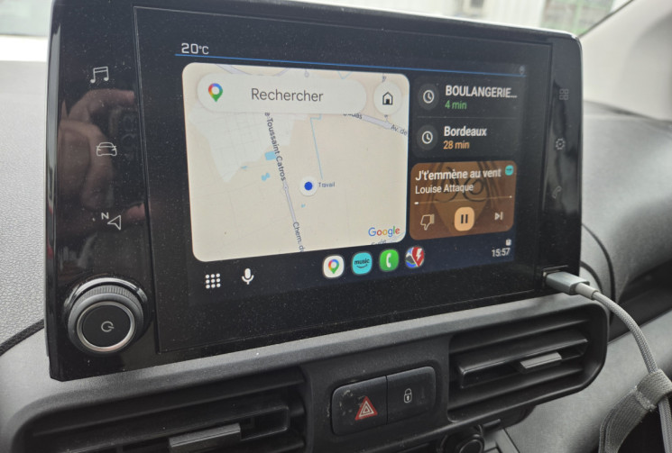 Peugeot Partner L1 1.6 BlueHDi 8V FAP 100 cv * CARPLAY * RADAR* TVA RECUPERABLE *