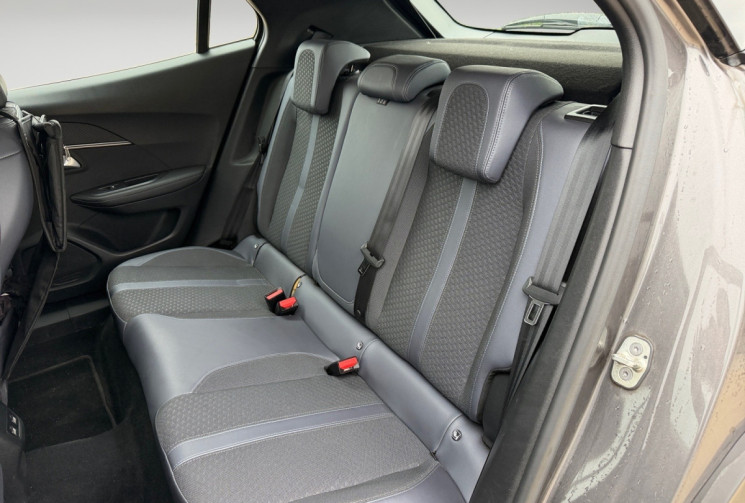 Peugeot 2008 1.2 PTC 130 CH ALLURE BVM6 / SUIVI A JOUR 