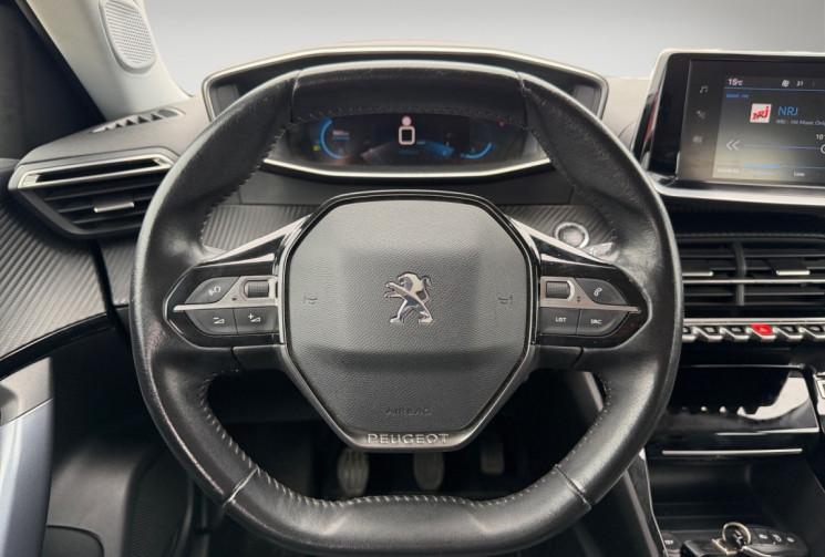 Peugeot 2008 1.2 PTC 130 CH ALLURE BVM6 / SUIVI A JOUR 
