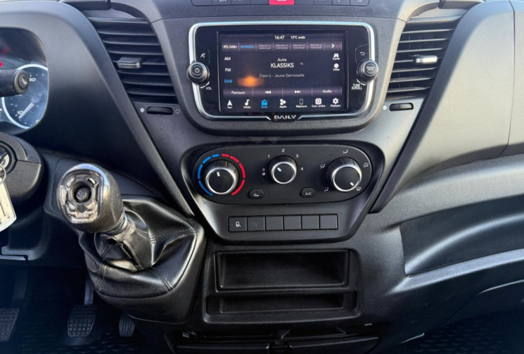 Iveco Daily CHASSIS CABINE DOUBLE / 1ère main /  3.0 160 cv EMPATTEMENT-4100 35C16H QUAD-TOR