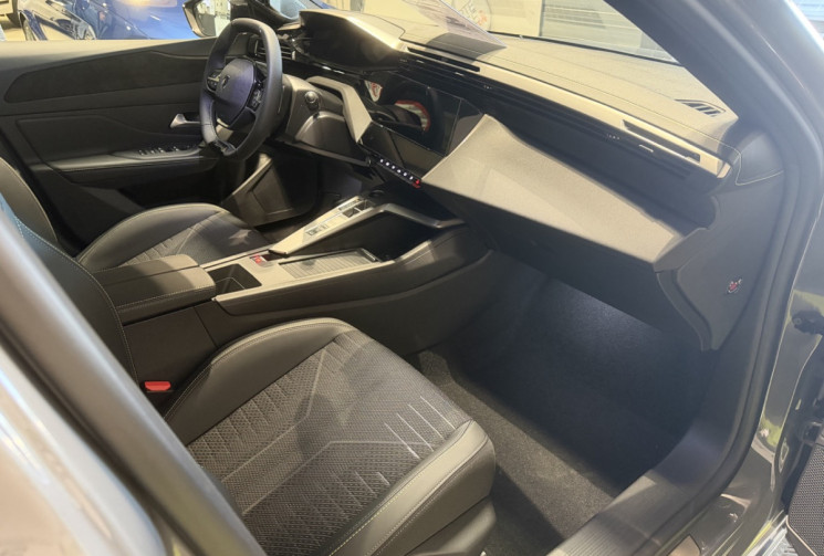 Peugeot 308 Nouvelle 308 HYBRID FaceLift 145 e-DSC6 finition GT