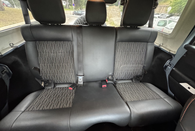 Jeep WRANGLER UNLIMITED JK UNLIMITED ARCTIC 2.8 CRD 16V DPF 4WD 200CH/ DISTRIBUTION A JOURS 