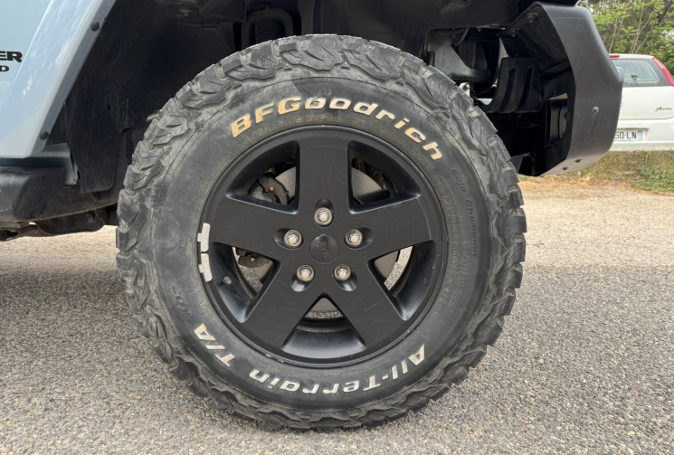 Jeep WRANGLER UNLIMITED JK UNLIMITED ARCTIC 2.8 CRD 16V DPF 4WD 200CH/ DISTRIBUTION A JOURS 