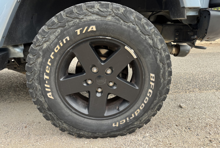 Jeep WRANGLER UNLIMITED JK UNLIMITED ARCTIC 2.8 CRD 16V DPF 4WD 200CH/ DISTRIBUTION A JOURS 