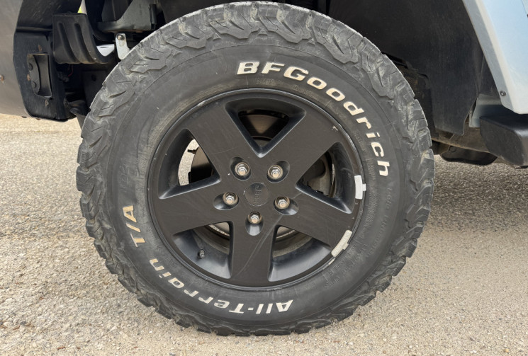 Jeep WRANGLER UNLIMITED JK UNLIMITED ARCTIC 2.8 CRD 16V DPF 4WD 200CH/ DISTRIBUTION A JOURS 