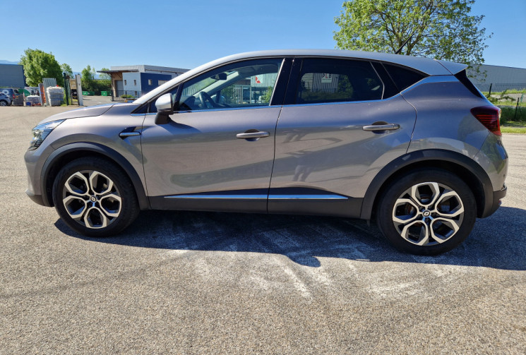 Renault Captur 1.3 TCe 140Ch Mild Hybrid Intens