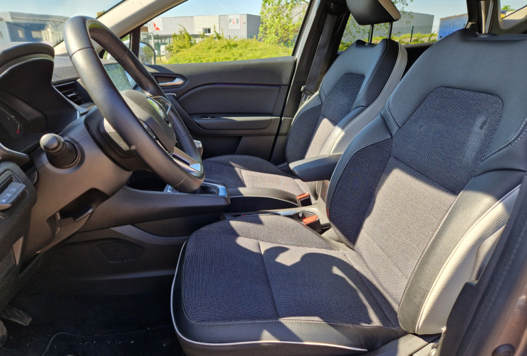 Renault Captur 1.3 TCe 140Ch Mild Hybrid Intens