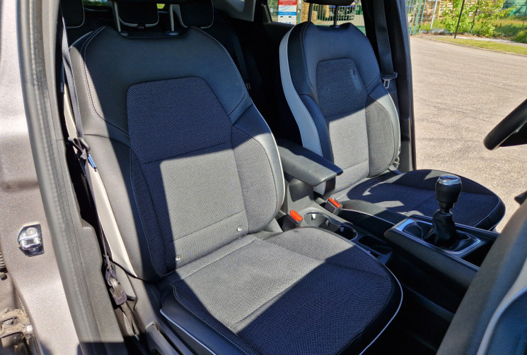 Renault Captur 1.3 TCe 140Ch Intens / Suivis intégral Renault