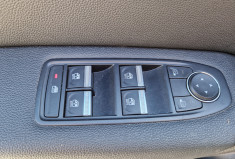Renault Captur 1.3 TCe 140Ch Intens / Suivis intégral Renault
