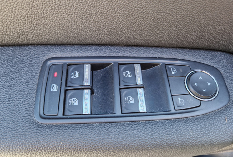 Renault Captur 1.3 TCe 140Ch Mild Hybrid Intens