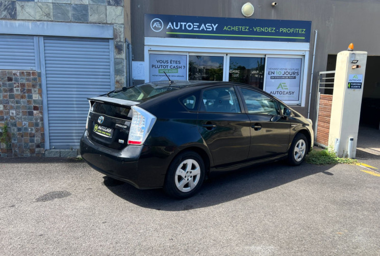 Toyota PRIUS  III 1.8 VVT-i 16V 136 Hybrid CVT 99 cv DYNAMIC