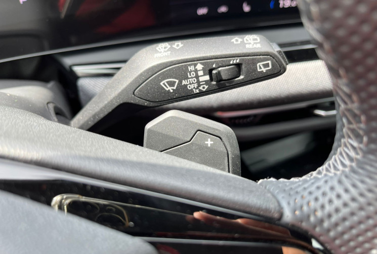 Audi A5 Avant TDI Hybride 204 ch S tronic 7 S line