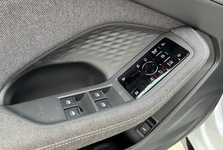 Audi A5 Avant TDI Hybride 204 ch S tronic 7 S line