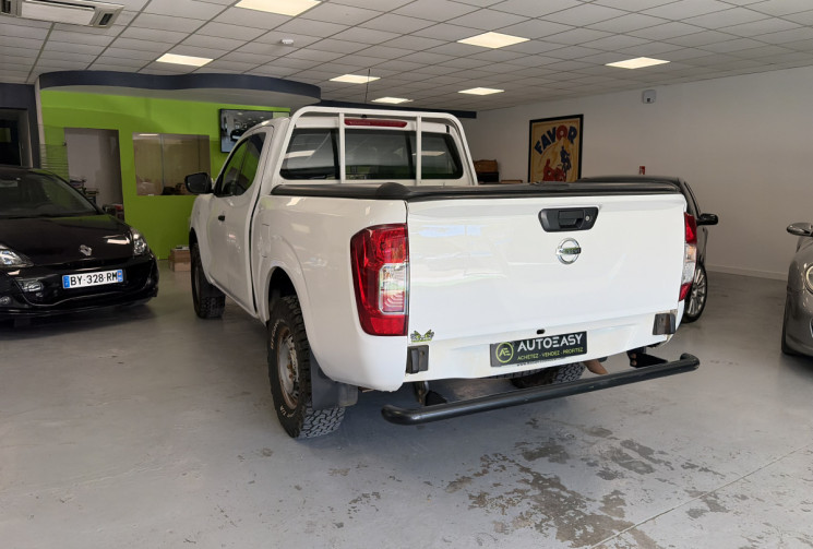Nissan Navara NP 300 163 cv + protection sous moteur . Moteur a chaine