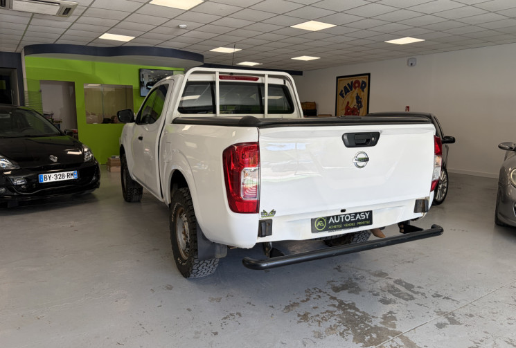 Nissan Navara NP 300 163 cv + protection sous moteur . Moteur a chaine
