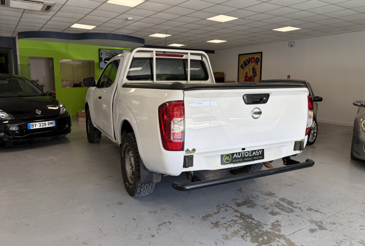 Nissan Navara NP 300 163 cv + protection sous moteur . Moteur a chaine