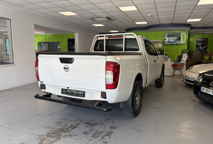 Nissan Navara NP 300 163 cv + protection sous moteur . Moteur a chaine