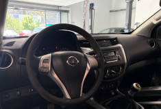 Nissan Navara NP 300 163 cv + protection sous moteur . Moteur a chaine