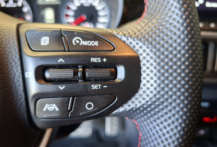 Kia Picanto 1.2 DPI 84 16V GT LINE PREMUIM BVR5 ISG /ENTRETIEN A JOUR / GARANTIE 6 MOIS