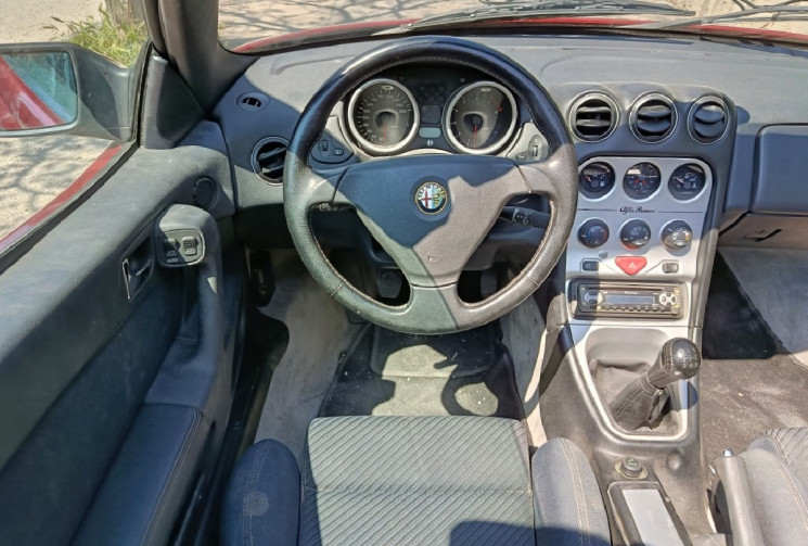 Alfa Romeo SPIDER GTV - 1.8 TS 16v 144 CH - 20.700 km réels - Origine France
