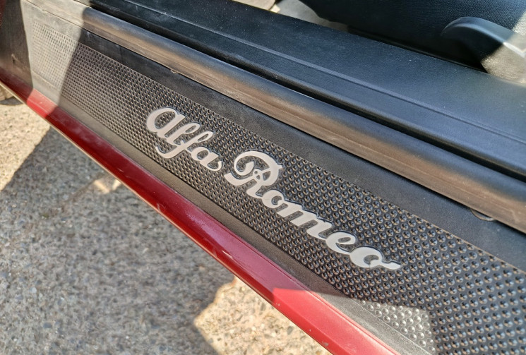 Alfa Romeo SPIDER GTV - 1.8 TS 16v 144 CH - 20.700 km réels - Origine France