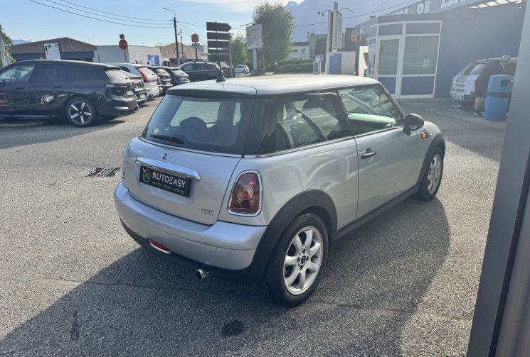 Mini Mini one 1.4 i R56