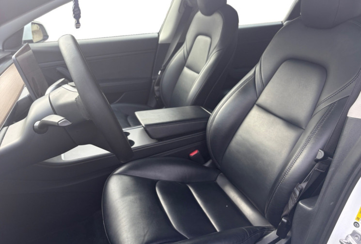 Tesla Model 3 STANDARD PLUS / 275 CH 
