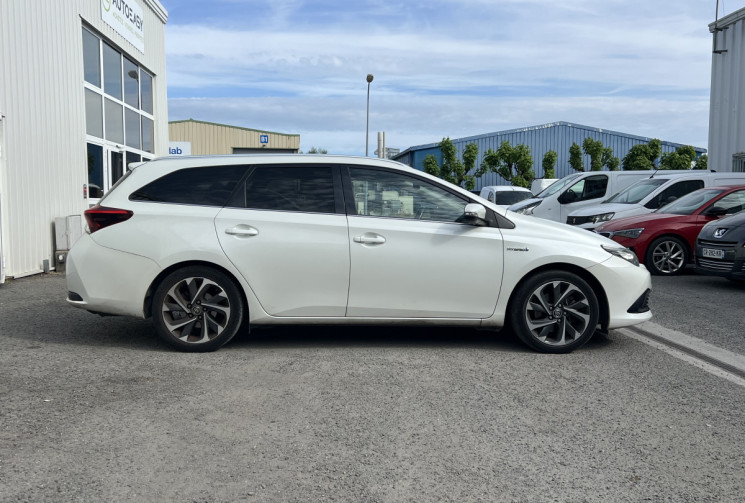Toyota Auris Touring Sports EXECUTIVE 1.8 VVT-i HSD 99 cv CVT * 