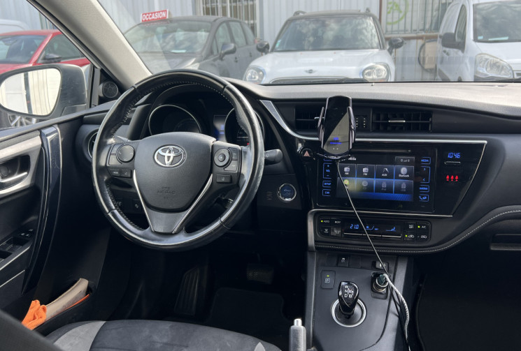 Toyota Auris Touring Sports EXECUTIVE 1.8 VVT-i HSD 99 cv CVT * 